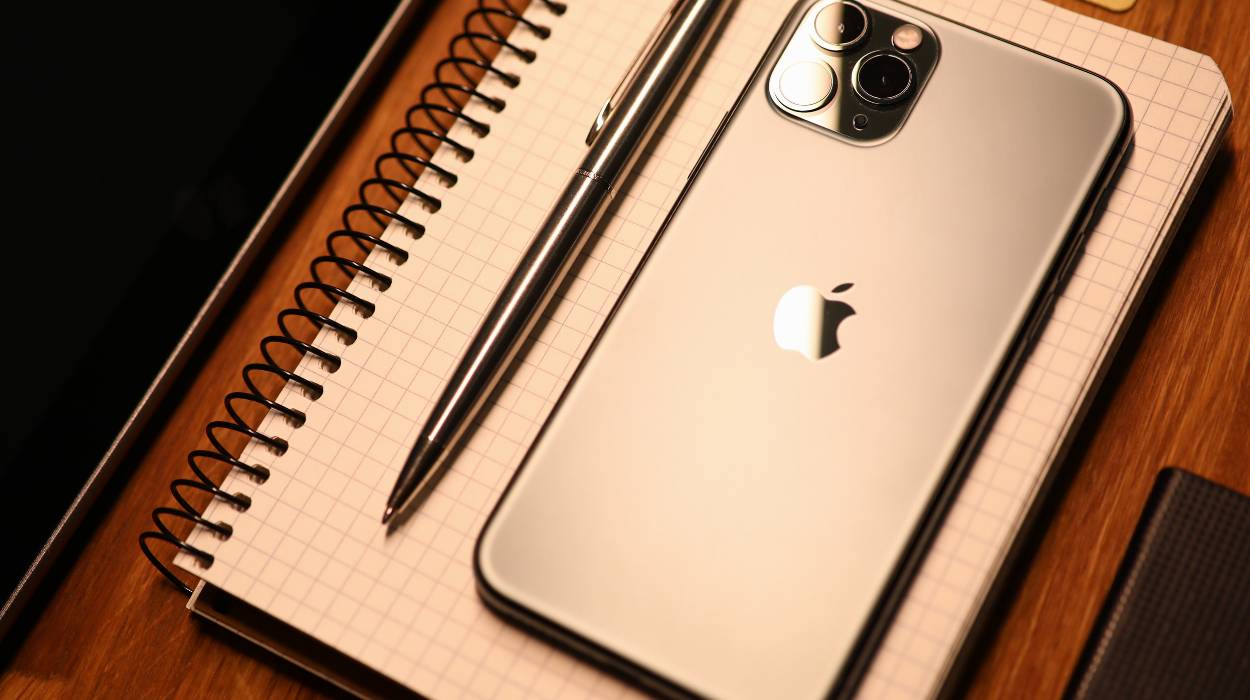 Jak sprawdzić czy Iphone jest zhakowan